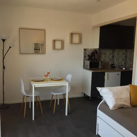 Studio Remparts Porte St Roch Avignon Buitenkant foto